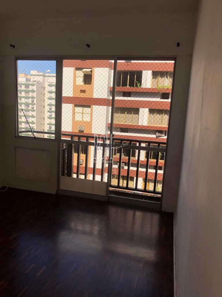 Apartamento em São Vicente, no bairro Itararé