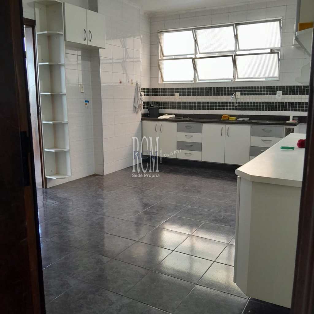 Apartamento em São Vicente, no bairro Itararé