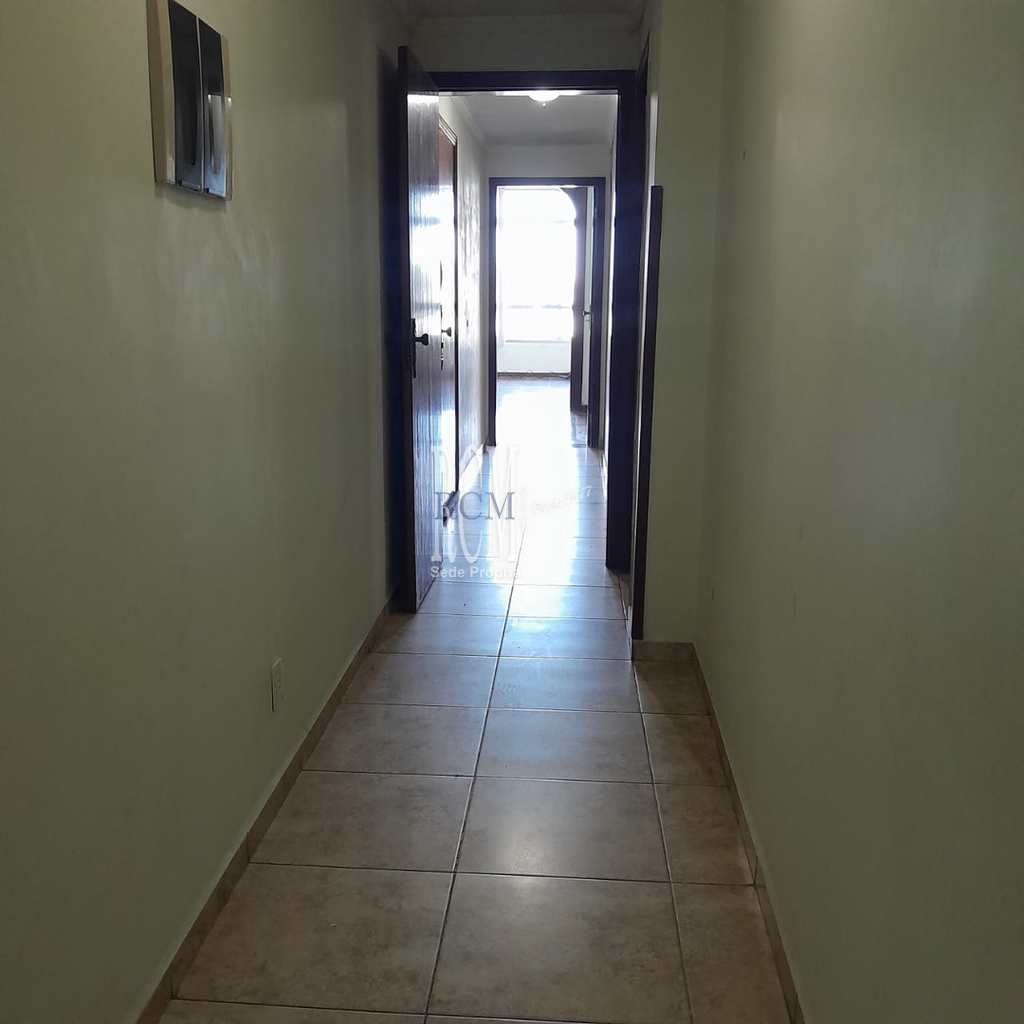 Apartamento em São Vicente, no bairro Itararé