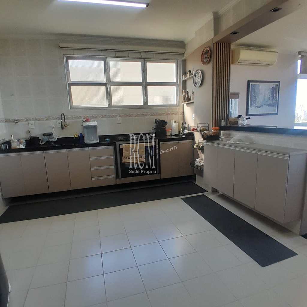 Apartamento em São Vicente, no bairro Itararé