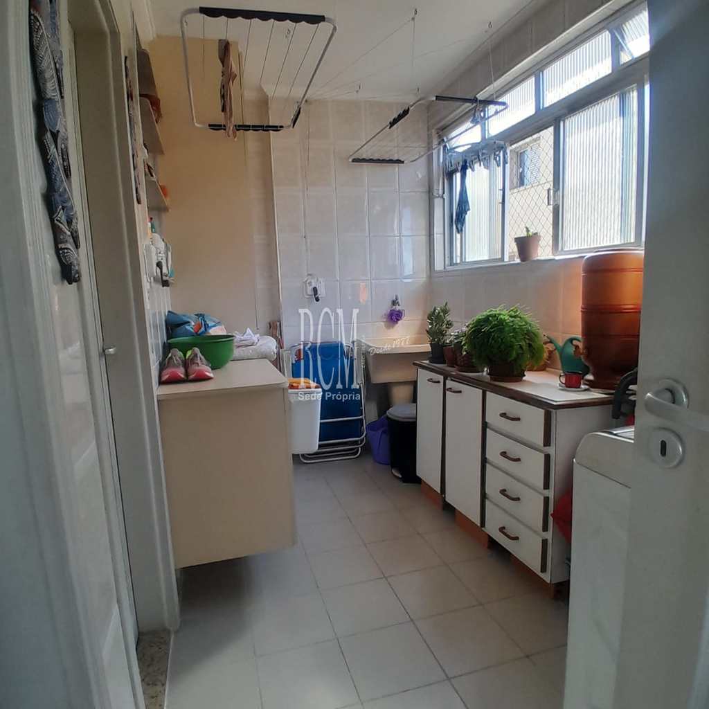 Apartamento em São Vicente, no bairro Itararé