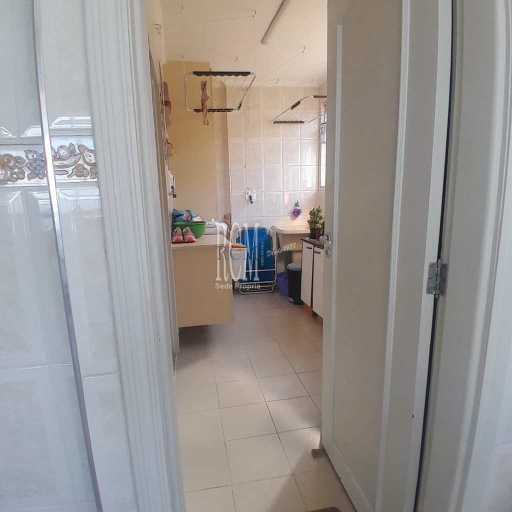 Apartamento em São Vicente, no bairro Itararé