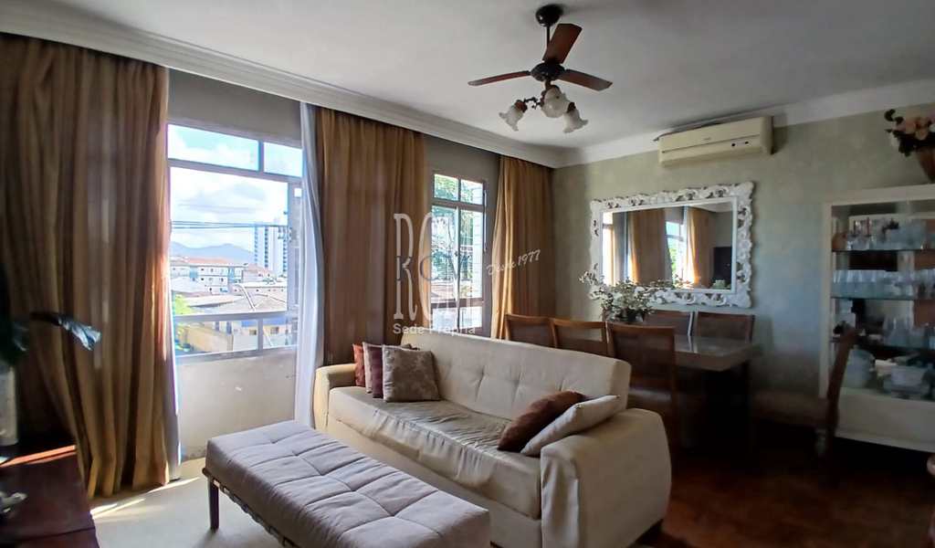 Apartamento em São Vicente, bairro Centro