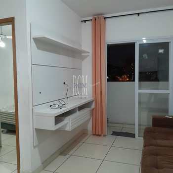 Apartamento em São Vicente, bairro Centro