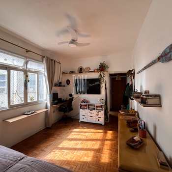 Apartamento em São Vicente, bairro Itararé