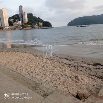 Apartamento em São Vicente, bairro Itararé