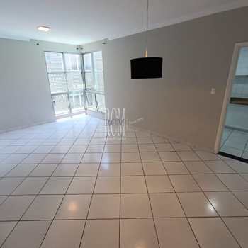 Apartamento em São Vicente, bairro Itararé