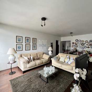 Apartamento em São Vicente, bairro Itararé