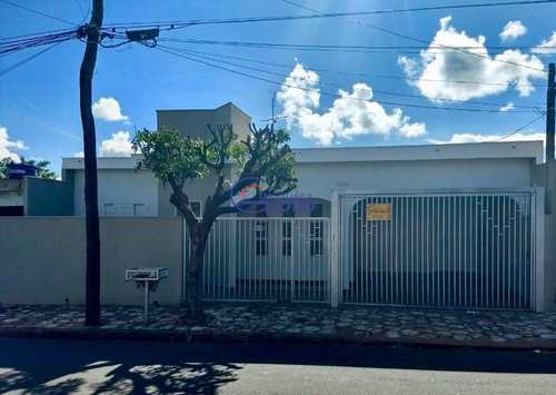 Casa, código 4391 em Jales, bairro Jardim Bom Jesus
