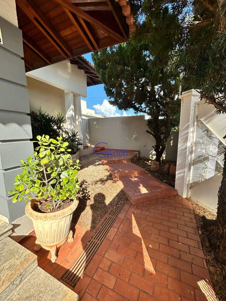 Casa em Jales, no bairro Centro