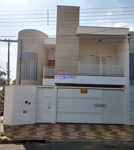 Casa, código 4630 em Jales, bairro Centro