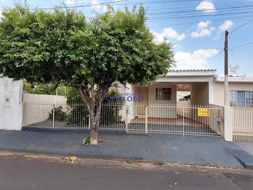 Casa, código 4632 em Jales, bairro Jardim São Jorge