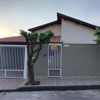 Casa em Jales, bairro IV Centenário