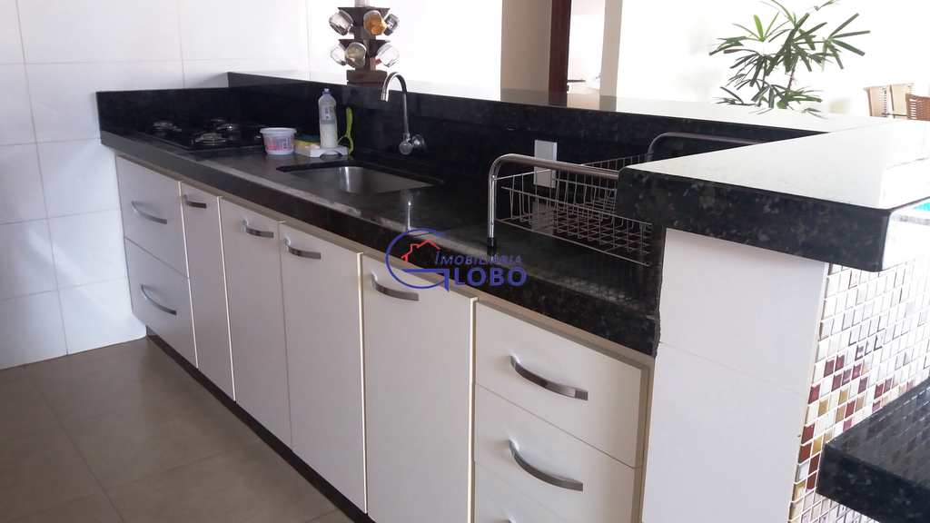 Casa em Jales, no bairro Jardim Doutor Euplhy Jalles