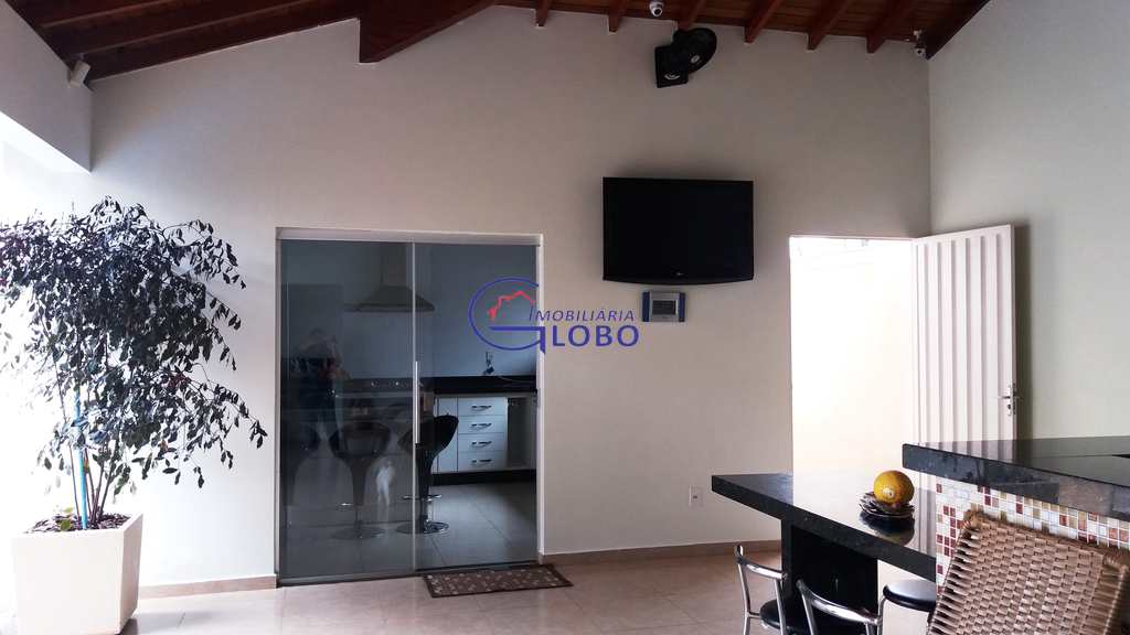 Casa em Jales, no bairro Jardim Doutor Euplhy Jalles