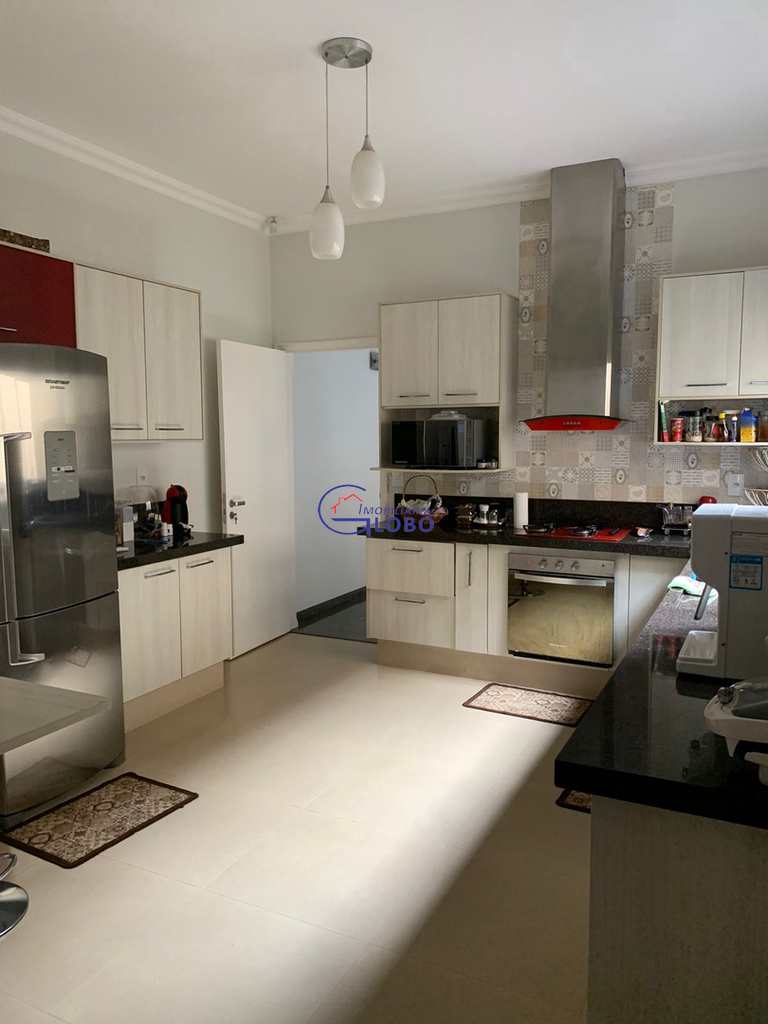 Casa em Jales, no bairro Jardim Aclimação