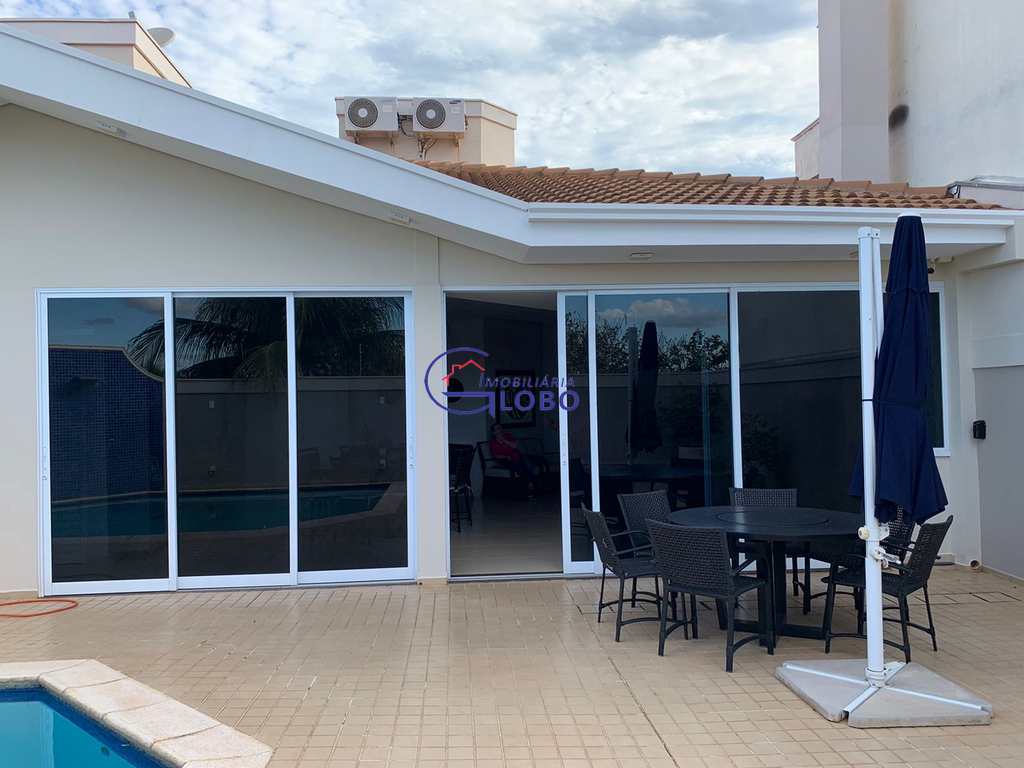 Casa em Jales, no bairro Jardim Aclimação