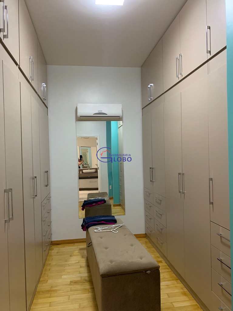 Casa em Jales, no bairro Jardim Aclimação