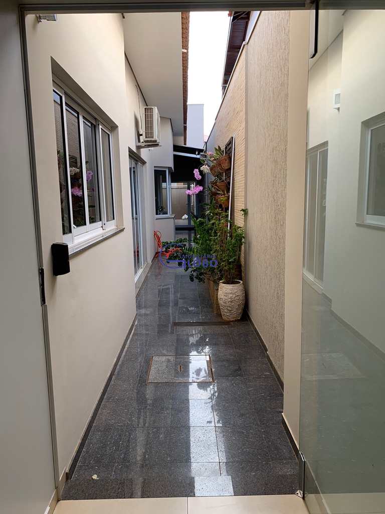 Casa em Jales, no bairro Jardim Aclimação