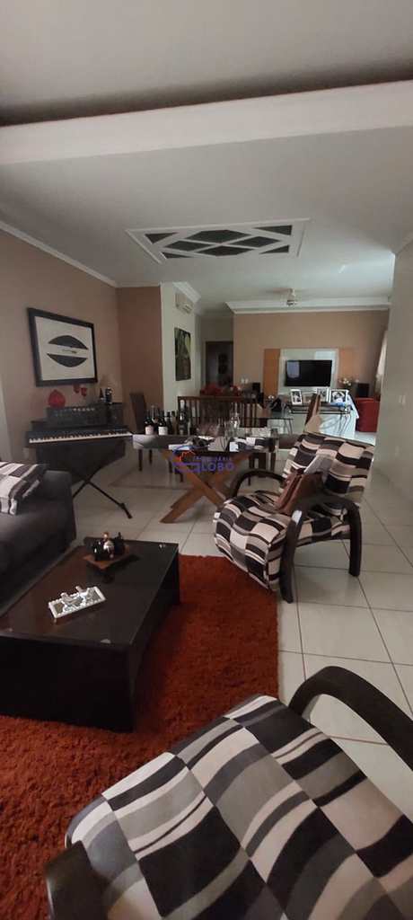 Casa em Jales, no bairro Residencial Maria Silveira