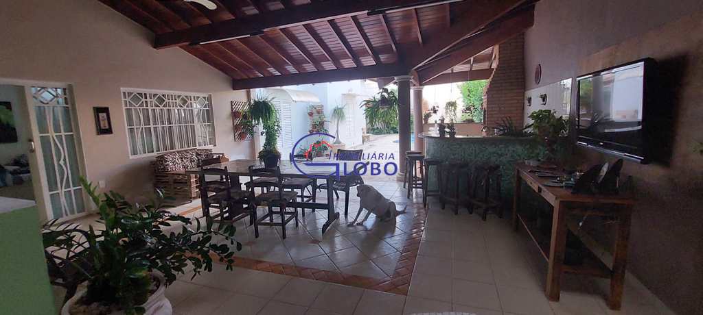 Casa em Jales, no bairro Residencial Maria Silveira