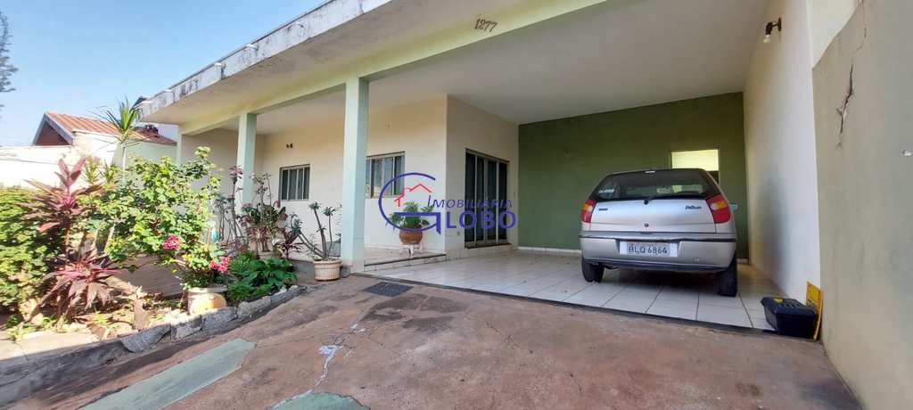 Casa em Jales, no bairro Jardim Guarani