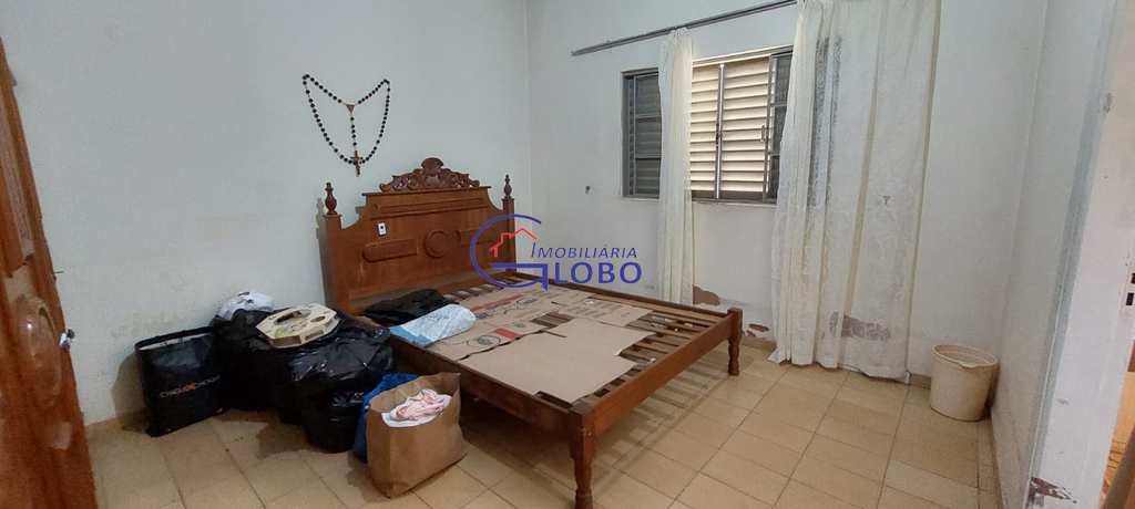 Casa em Jales, no bairro Jardim Guarani