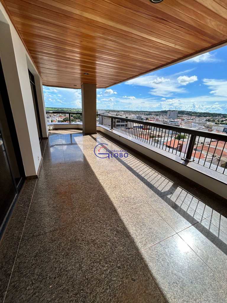 Apartamento em Jales, no bairro Centro