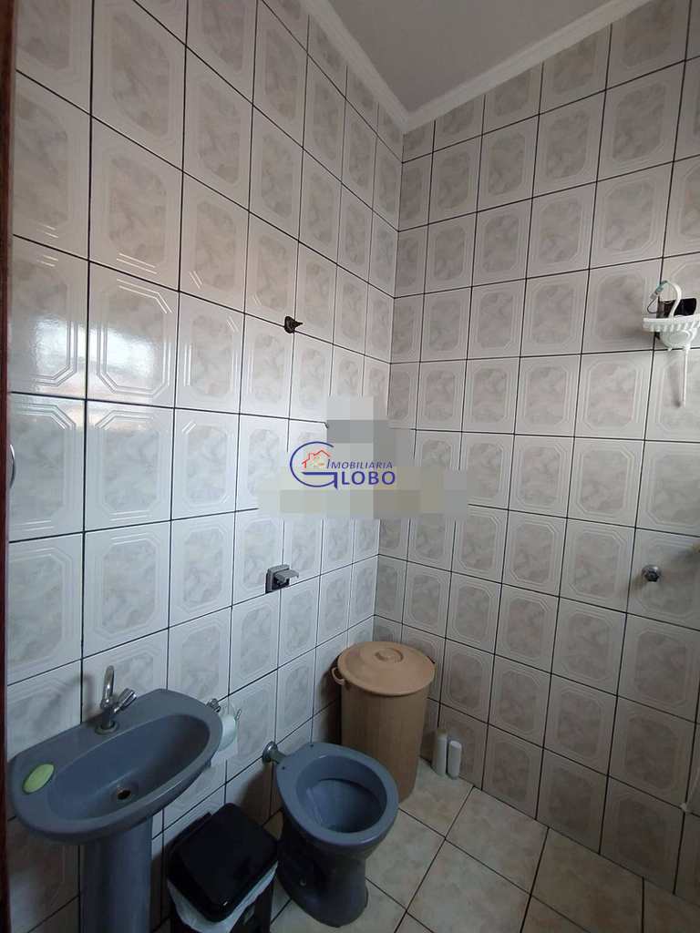 Casa em Jales, no bairro Jardim Santo Expedito