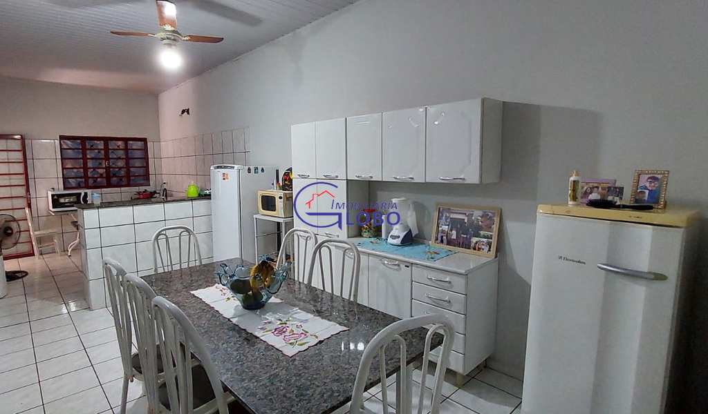 Casa em Jales, bairro Jardim São Gabriel