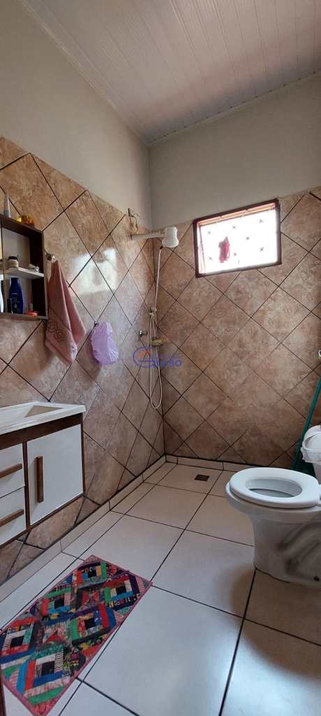 Casa em Jales, no bairro Jardim São Gabriel
