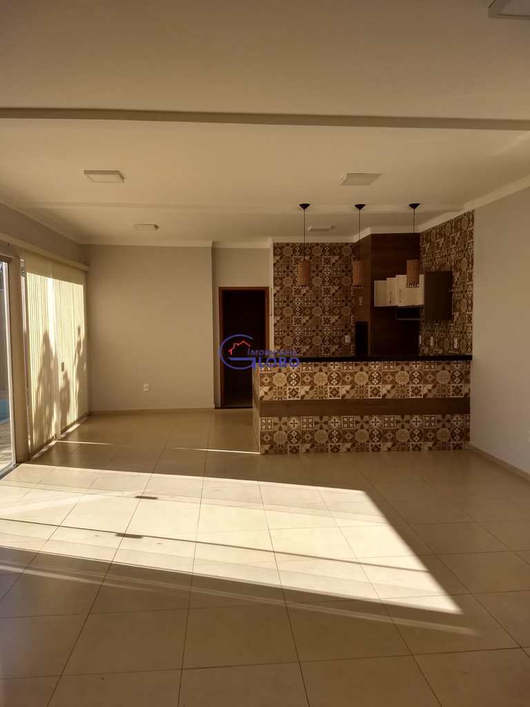 Casa em Jales, no bairro Residencial Paineiras