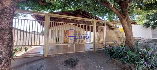 Casa, código 5112 em Jales, bairro Conjunto Habitacional Jardim Arapuã