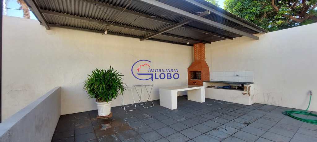 Casa em Jales, no bairro Centro