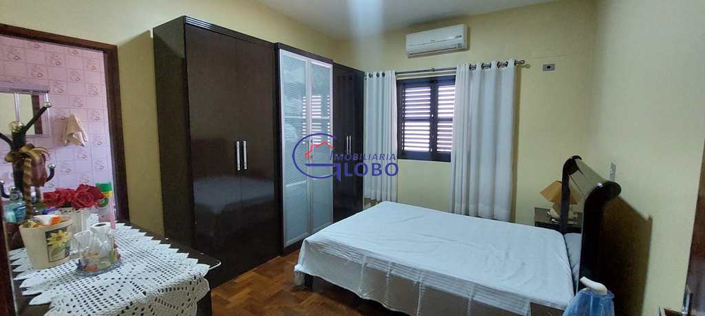 Casa em Jales, no bairro Centro