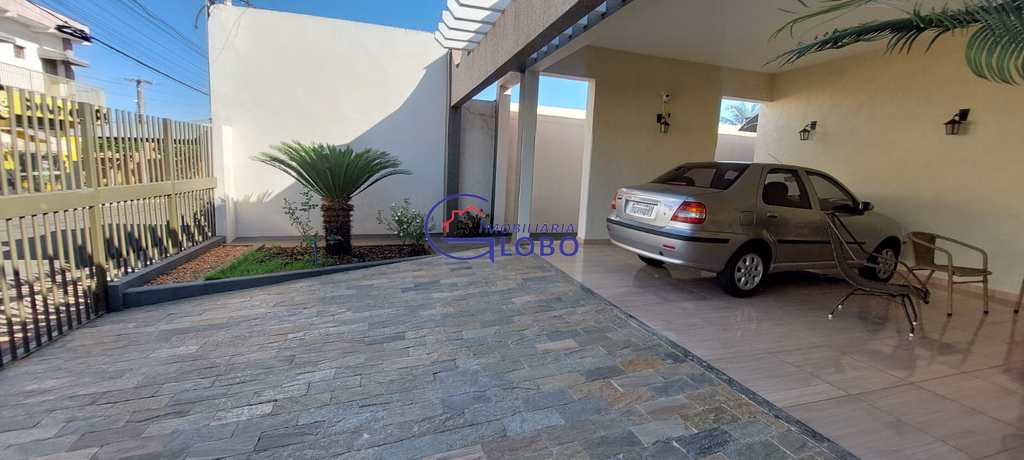 Casa em Jales, no bairro Centro