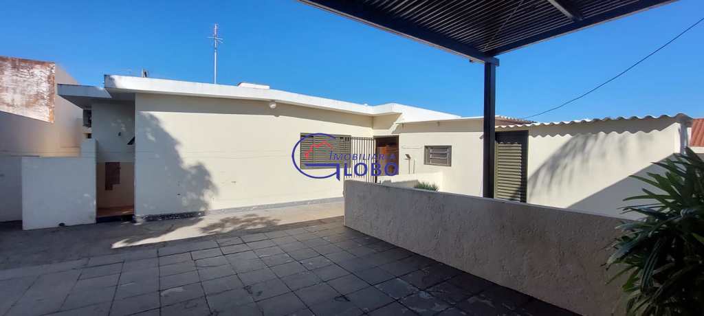 Casa em Jales, no bairro Centro
