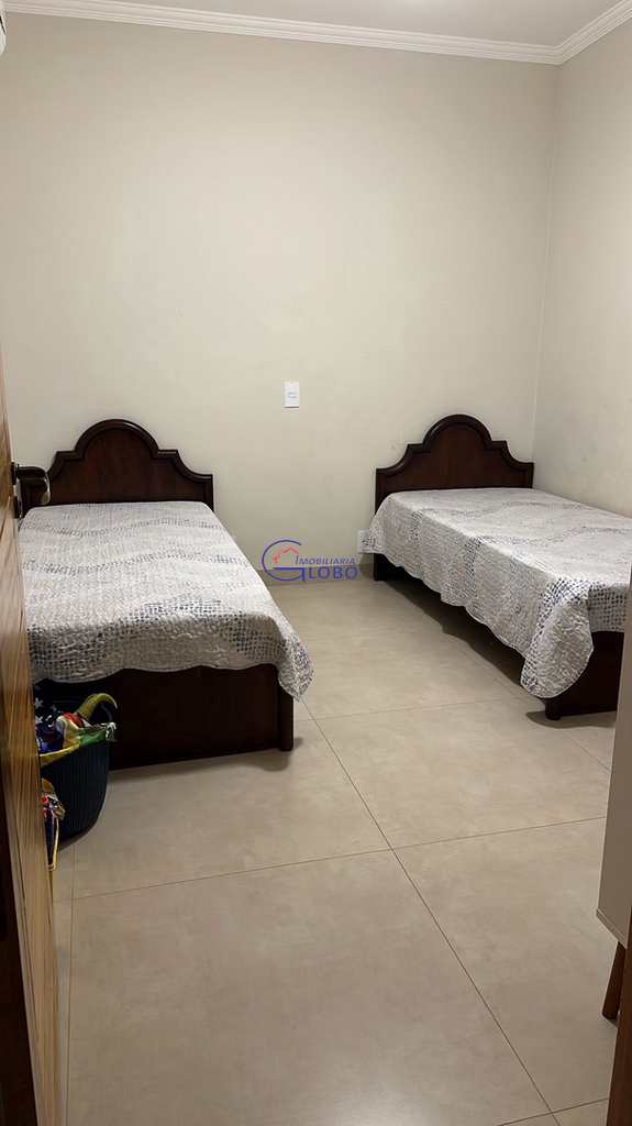Casa em Jales, no bairro Jardim São Francisco de Assis