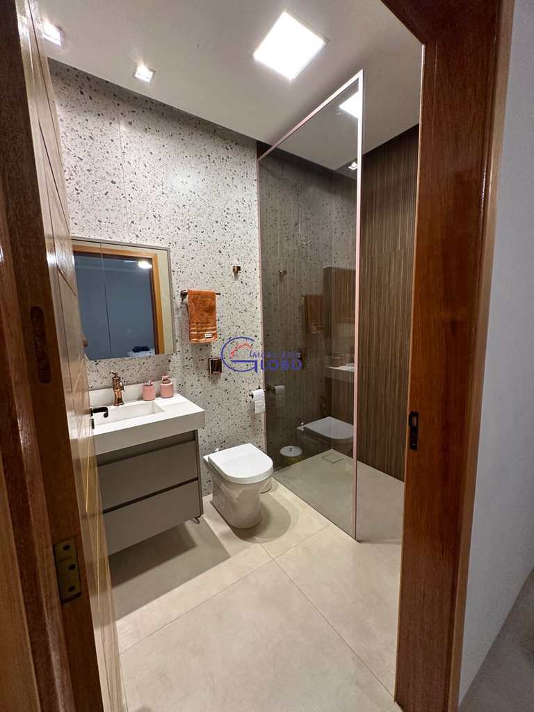 Casa em Jales, no bairro Jardim São Francisco de Assis