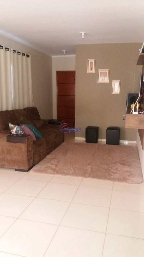 Casa em Jales, no bairro Residencial Nova Jales