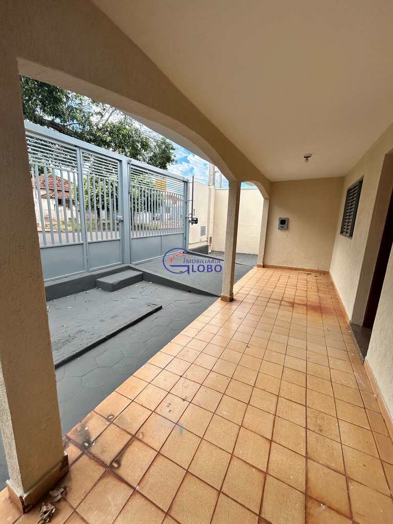 Casa em Jales, no bairro Centro