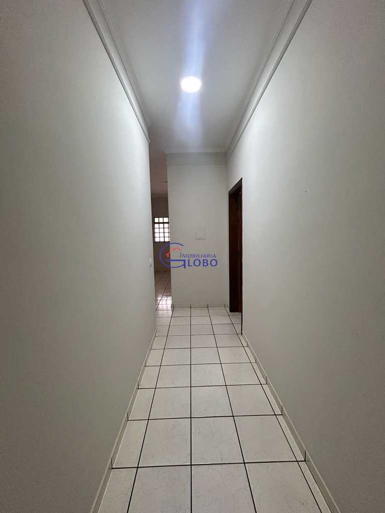 Casa em Jales, no bairro Jardim Doutor Euplhy Jalles
