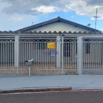 Casa em Jales, bairro Conjunto Habitacional Jardim Arapuã