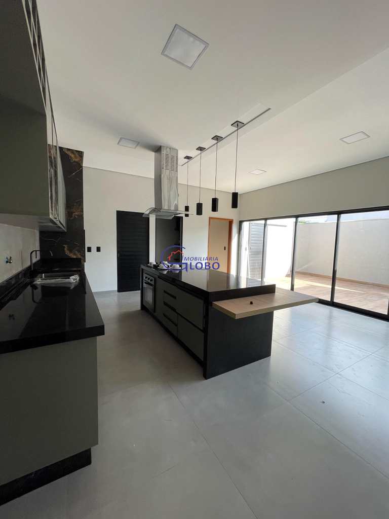 Casa em Jales, no bairro Residencial Maria Gabriela
