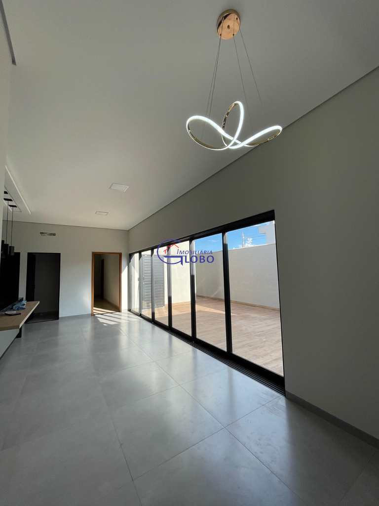 Casa em Jales, no bairro Residencial Maria Gabriela