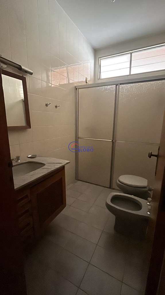 Casa em Jales, no bairro Vila Pinheiro