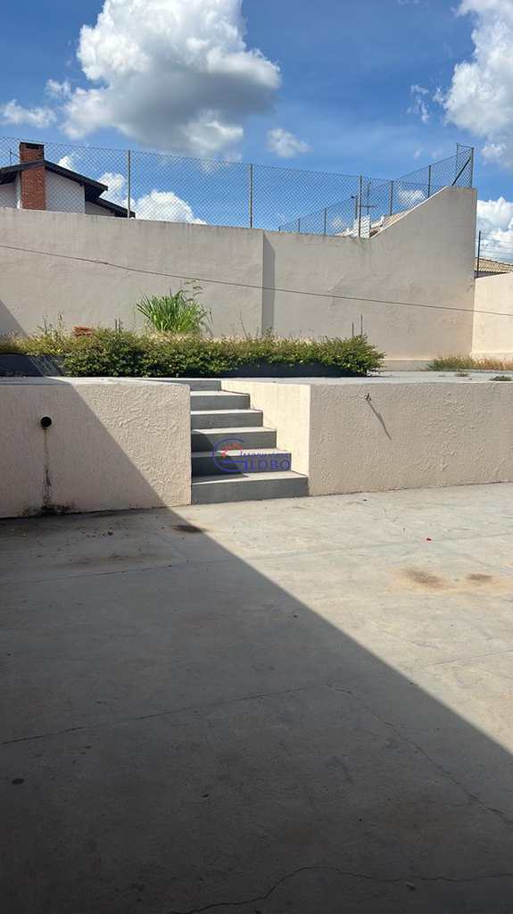 Casa em Jales, no bairro Vila Pinheiro