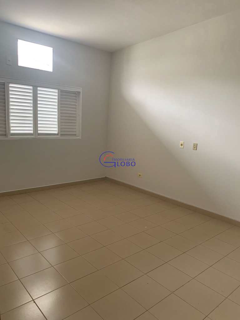 Casa em Jales, no bairro Jardim Aclimação