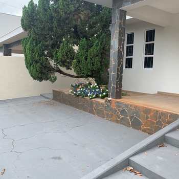 Casa em Jales, bairro Jardim Aclimação