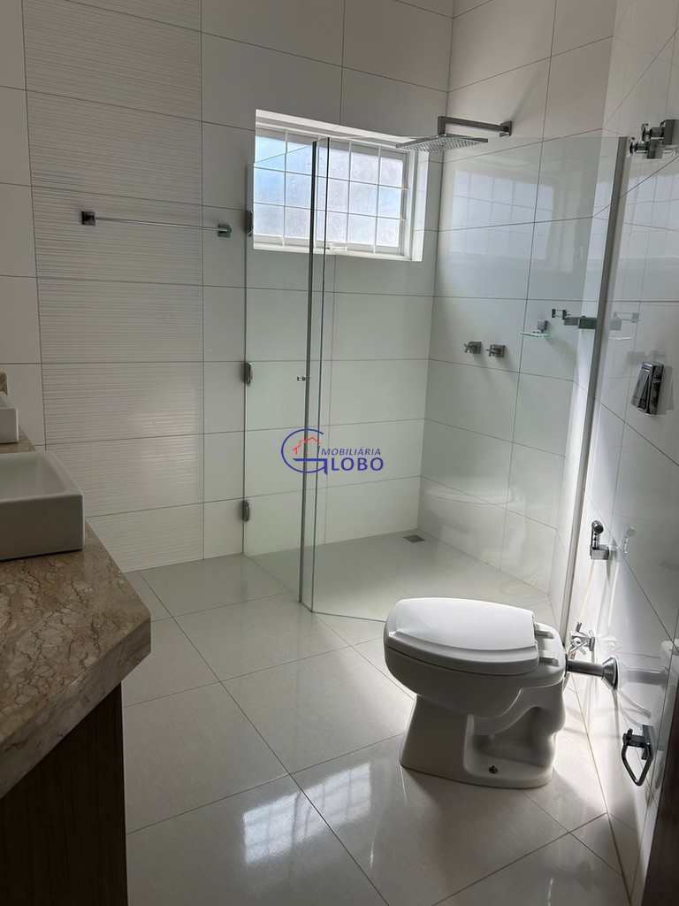 Casa em Jales, no bairro Jardim Doutor Euplhy Jalles